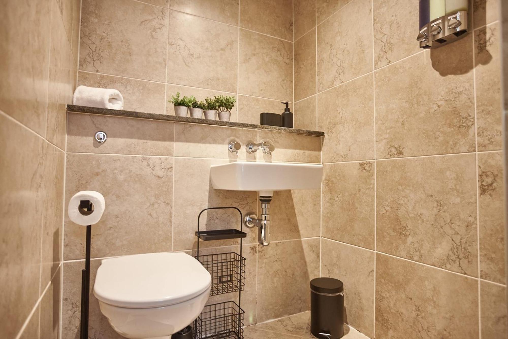 The Aquamarine Apartment Manchester
